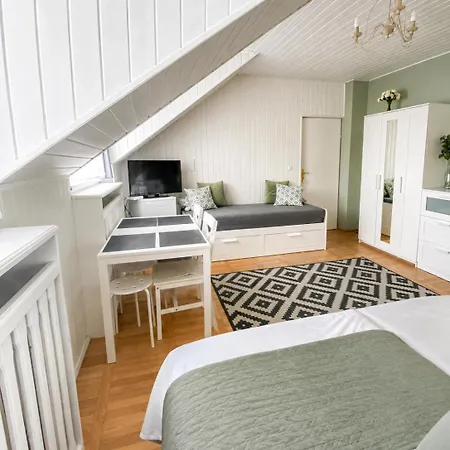 Sunrise Homestay szállás *